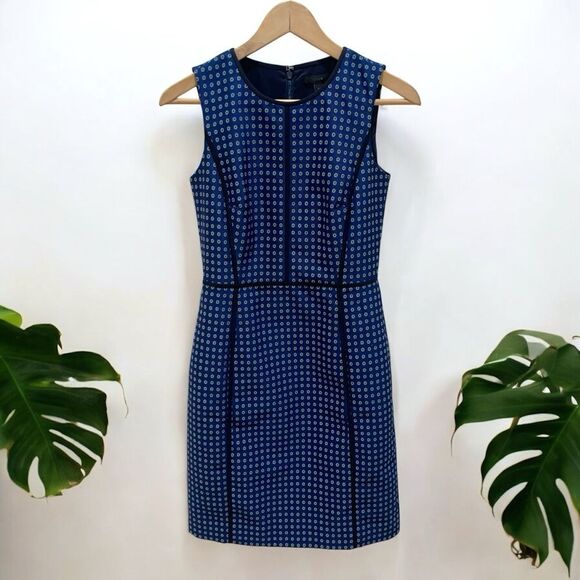 ๐ J. Crew Paneled Sheath Dress in Navy Blue Foulard Print - Picture 3 of 11